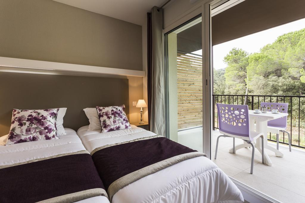 Residhotel Residence Pont Du Gard Remoulins Room photo