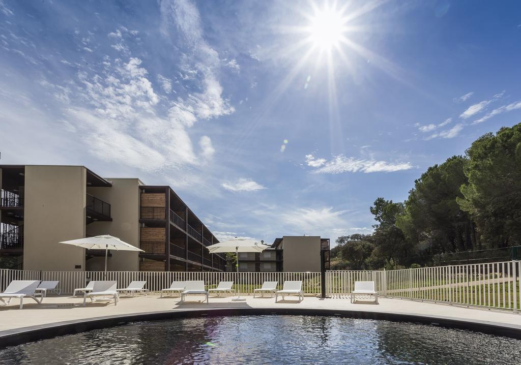 Residhotel Residence Pont Du Gard Remoulins Exterior photo